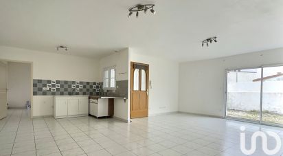 Maison 4 pièces de 105 m² à Loix (17111)