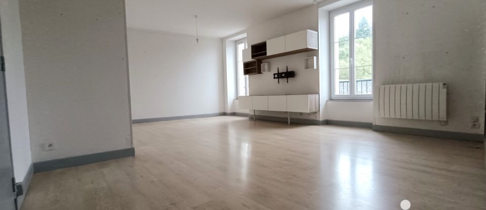 Apartment 4 rooms of 89 m² in Fougères (35300)