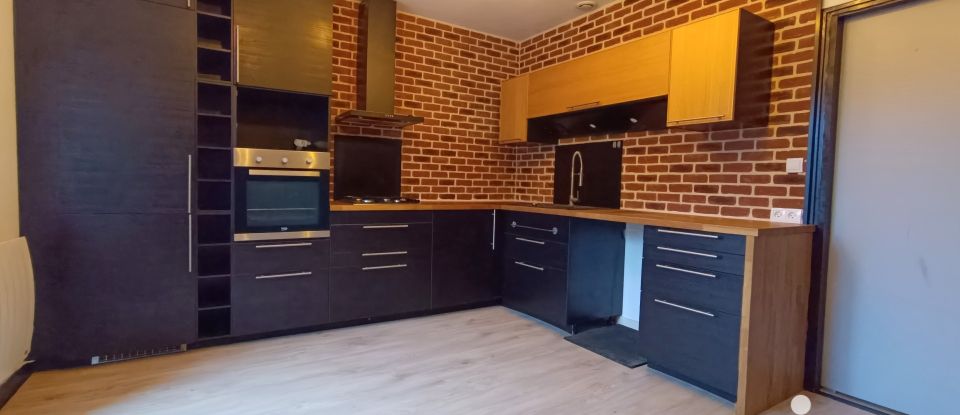 Appartement 4 pièces de 89 m² à Fougères (35300)