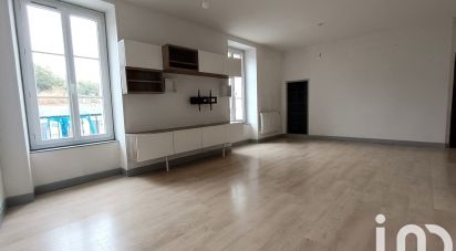 Appartement 4 pièces de 89 m² à Fougères (35300)