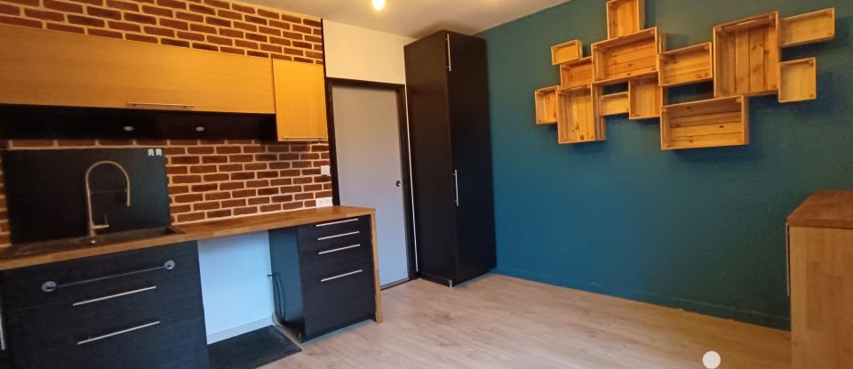 Appartement 4 pièces de 89 m² à Fougères (35300)