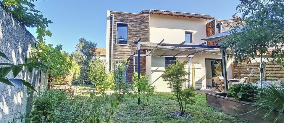 Maison 4 pièces de 91 m² à Portet-sur-Garonne (31120)