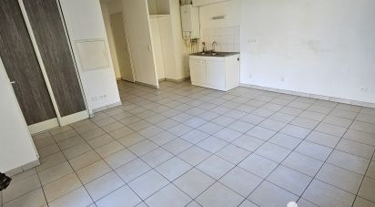 Apartment 2 rooms of 45 m² in Dreuil-lès-Amiens (80470)