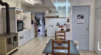 Traditional house 7 rooms of 173 m² in Saint-Saturnin (51260)