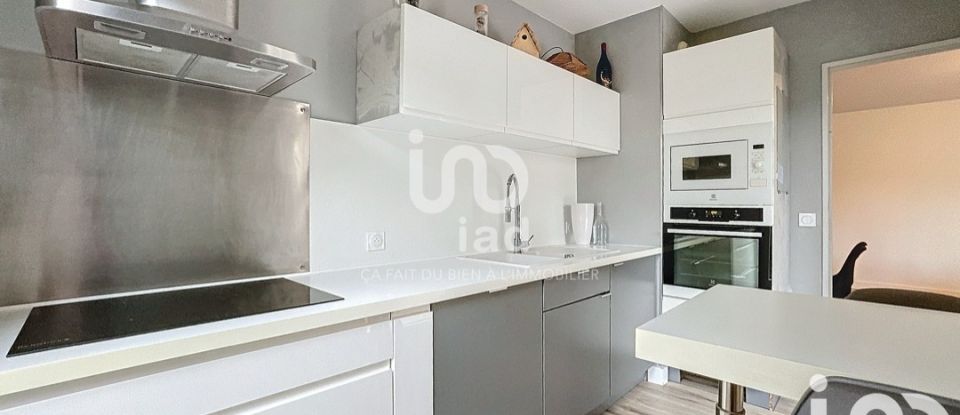 Apartment 4 rooms of 80 m² in Villefranche-sur-Saône (69400)