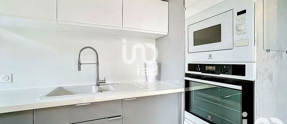 Apartment 4 rooms of 80 m² in Villefranche-sur-Saône (69400)