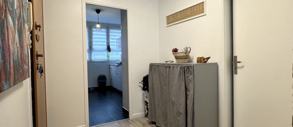 Appartement 4 pièces de 82 m² à Saint-Michel-sur-Orge (91240)