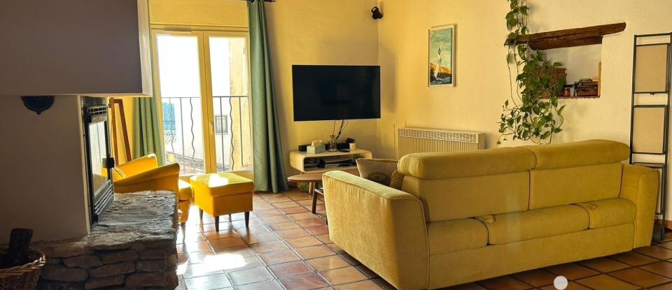 House 3 rooms of 111 m² in La Bastidonne (84120)