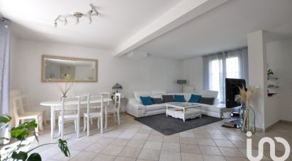 Maison 6 pièces de 130 m² à Orgeval (78630)