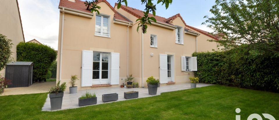 Maison 6 pièces de 130 m² à Orgeval (78630)