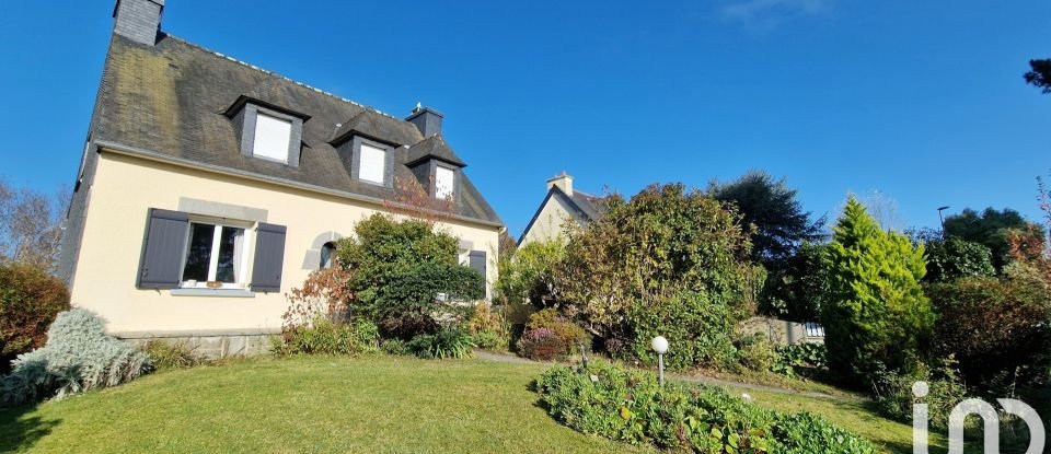 Traditional house 6 rooms of 110 m² in Lannion (22300)