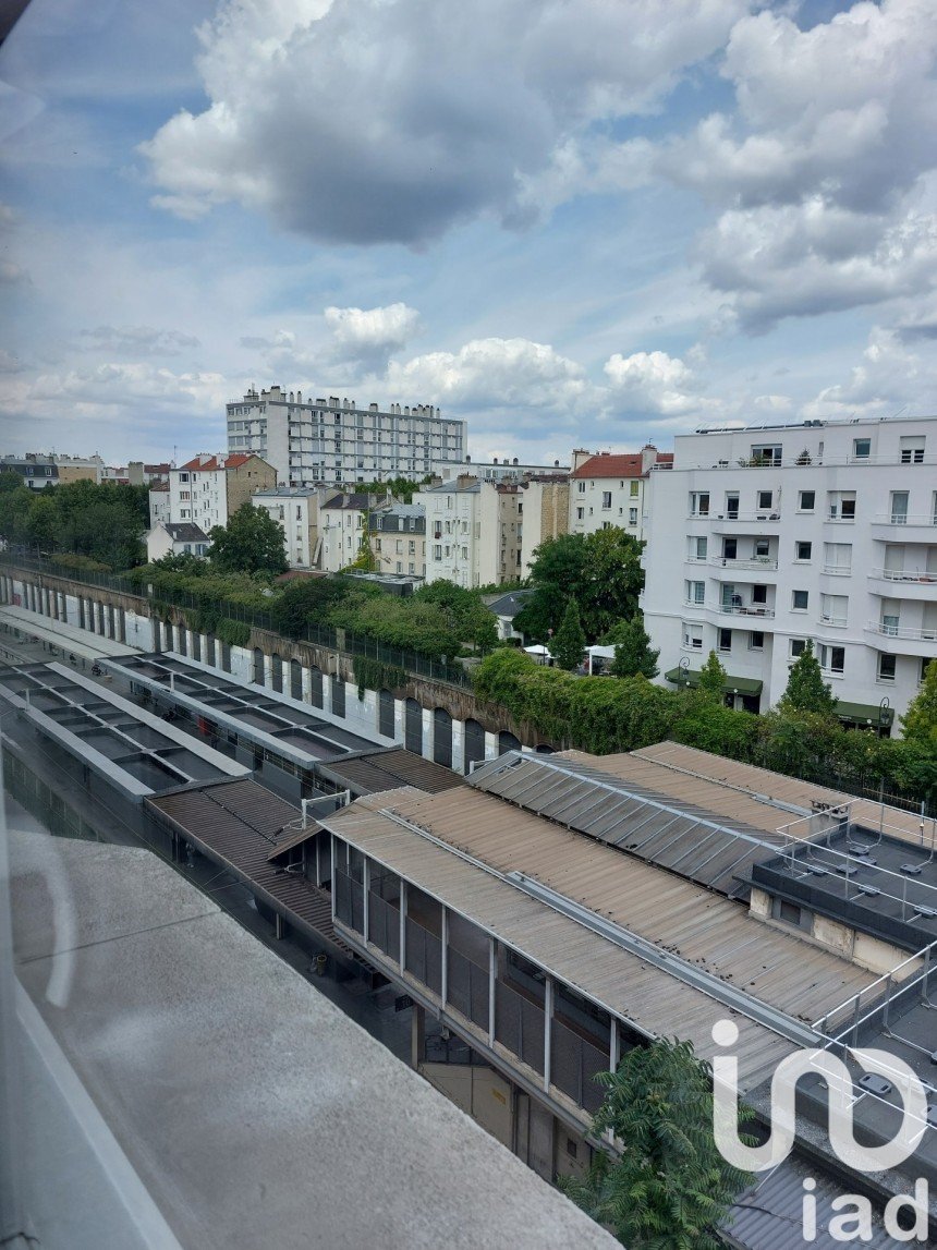 Apartment 3 rooms of 65 m² in Bois-Colombes (92270)