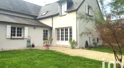 Maison 5 pièces de 185 m² à Saint-Ay (45130)