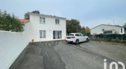 Maison 4 pièces de 110 m² à Breuillet (17920)