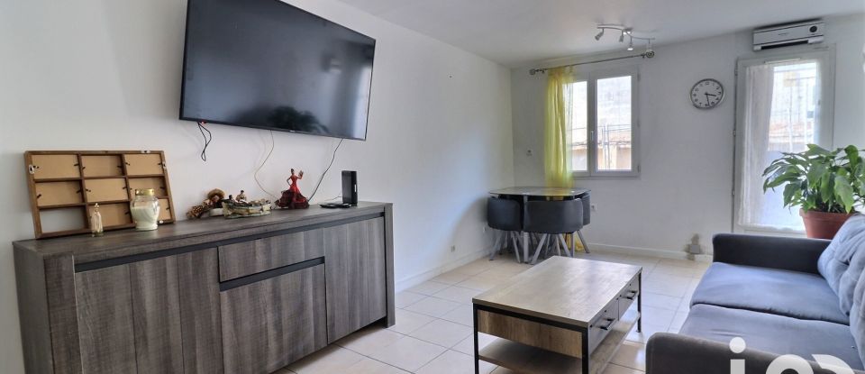 Maison de village 4 pièces de 80 m² à Marseille (13008)