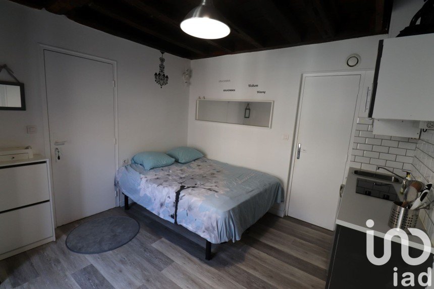 Studio 1 room of 13 m² in Orléans (45000)