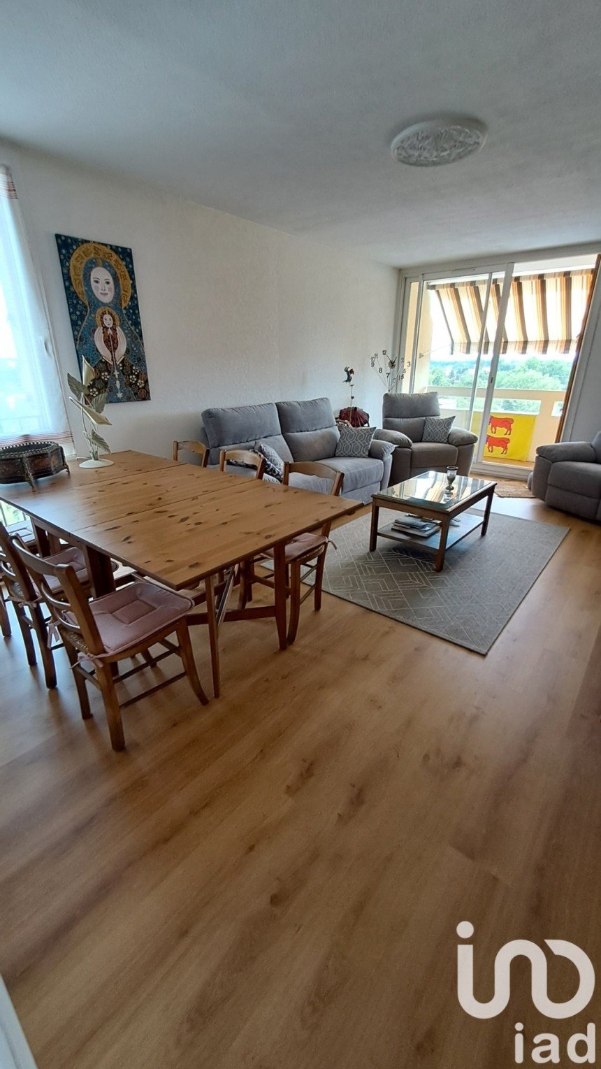 Appartement 4 pièces de 79 m² à Pau (64000)