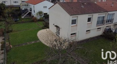 Maison 4 pièces de 85 m² à Moulins-lès-Metz (57160)