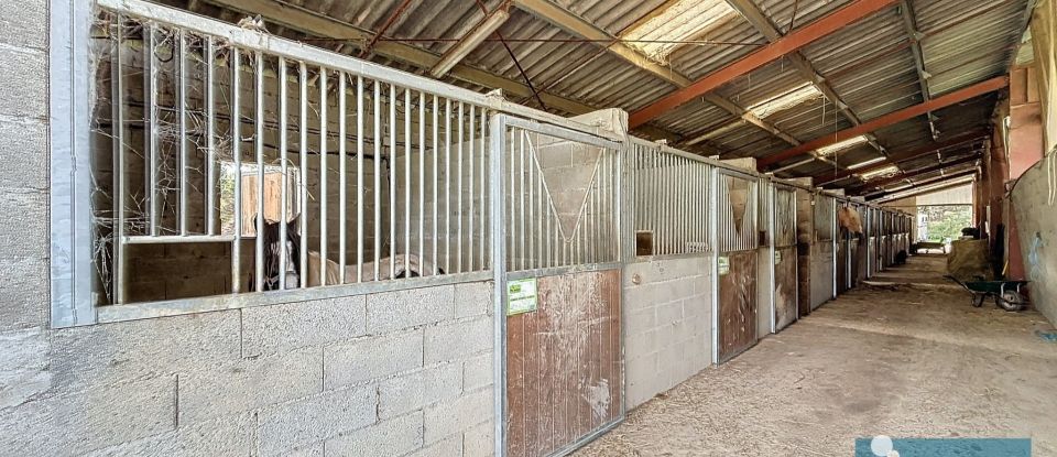 Haras 5 pièces de 44 m² à Fleurance (32500)