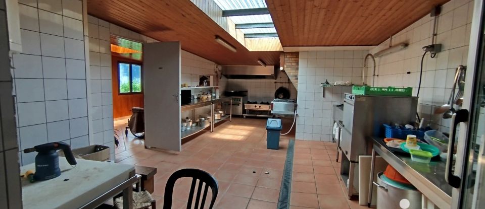 Country house 10 rooms of 418 m² in Saint-Joseph (97480)