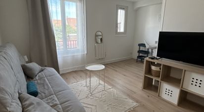 Studio 1 room of 22 m² in Viry-Châtillon (91170)