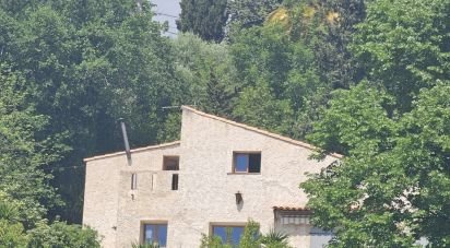 Traditional house 9 rooms of 250 m² in Vence (06140)