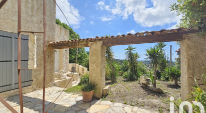 Maison traditionnelle 9 pièces de 250 m² à Vence (06140)