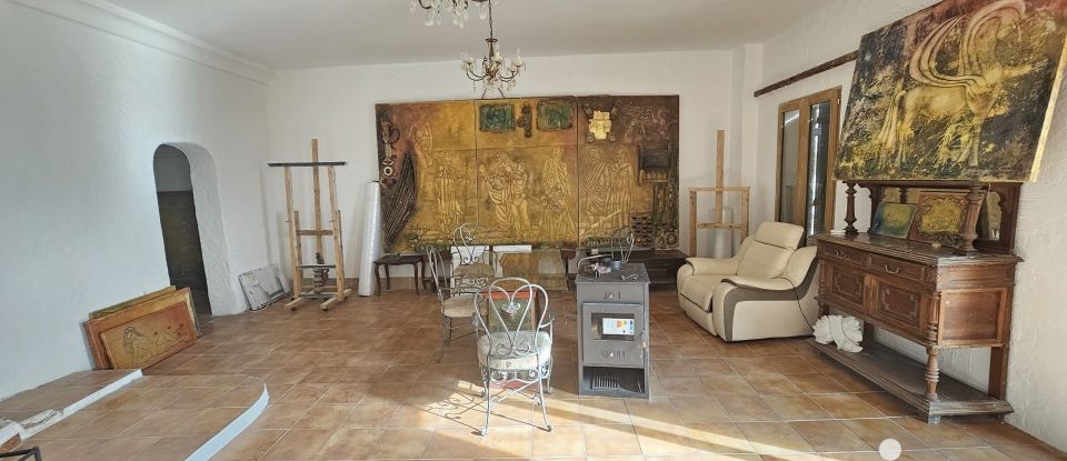 Traditional house 9 rooms of 250 m² in Vence (06140)