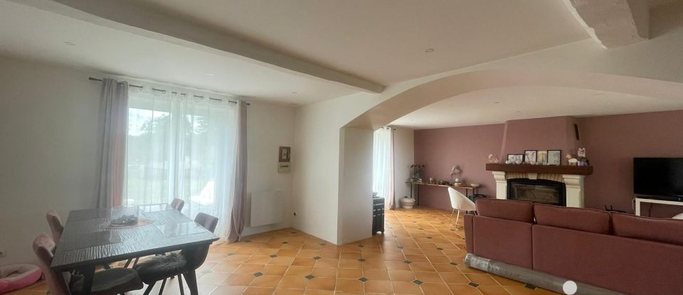 Farm 5 rooms of 148 m² in La Ferté-sous-Jouarre (77260)