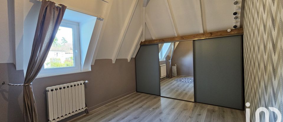 Maison traditionnelle 5 pièces de 140 m² à Aurillac (15000)