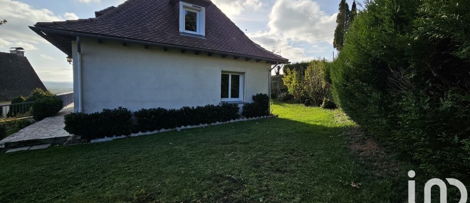 Maison traditionnelle 5 pièces de 140 m² à Aurillac (15000)