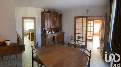 Maison traditionnelle 7 pièces de 160 m² à Sèvremoine (49450)