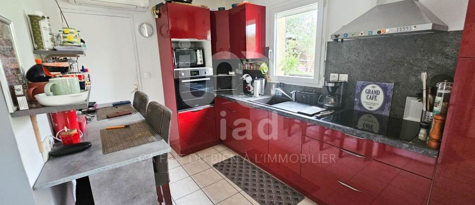 House 5 rooms of 75 m² in Gaël (35290)