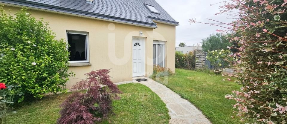 House 5 rooms of 75 m² in Gaël (35290)