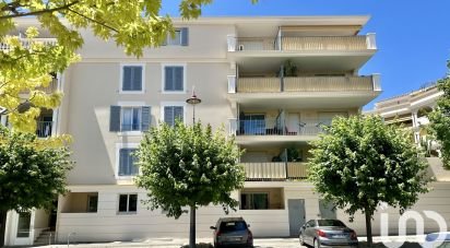 Apartment 2 rooms of 36 m² in Hyères (83400)