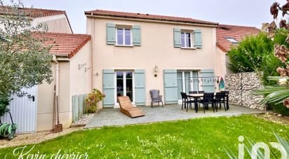 House 4 rooms of 80 m² in Faremoutiers (77515)