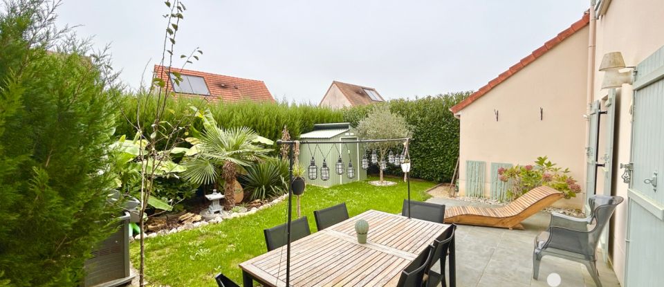 House 4 rooms of 80 m² in Faremoutiers (77515)