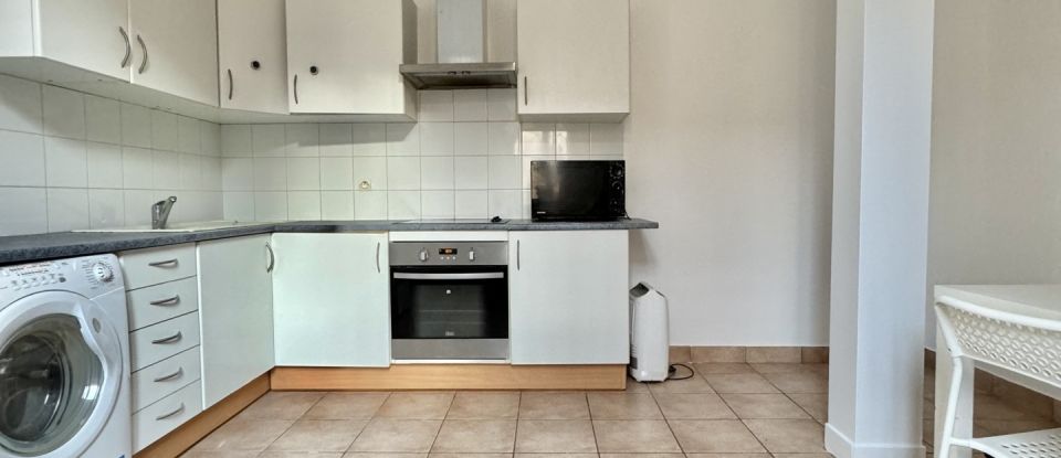 Appartement 2 pièces de 38 m² à Villejuif (94800)