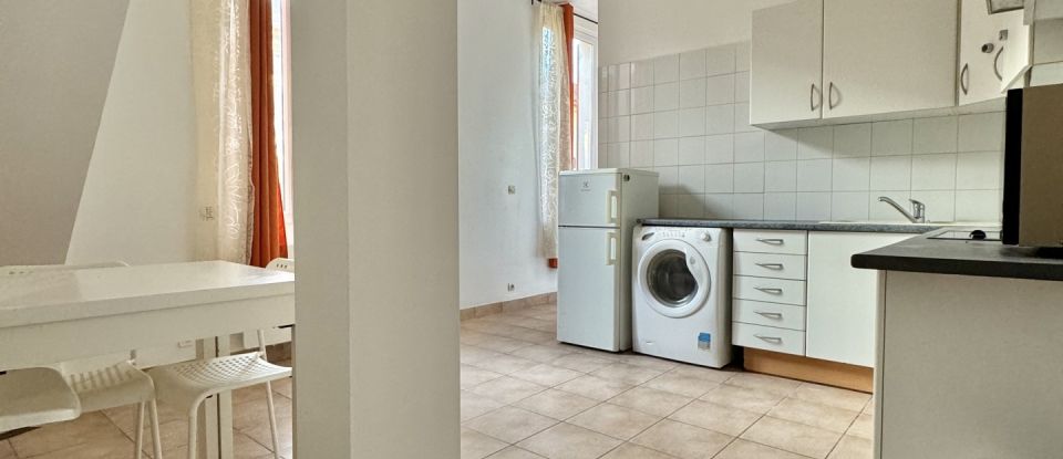 Appartement 2 pièces de 38 m² à Villejuif (94800)