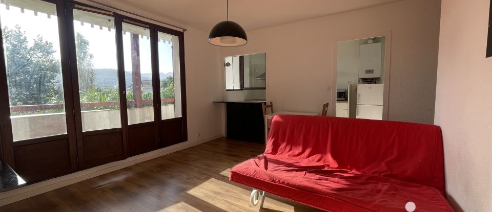 Apartment 2 rooms of 37 m² in Hendaye (64700)