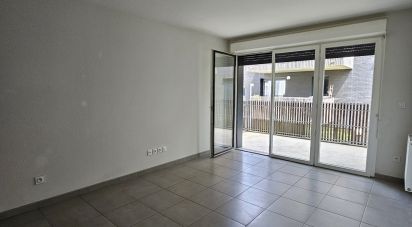 Apartment 2 rooms of 42 m² in Cenon (33150)