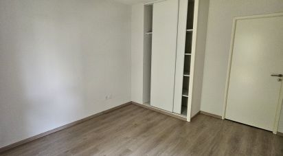 Apartment 2 rooms of 42 m² in Cenon (33150)