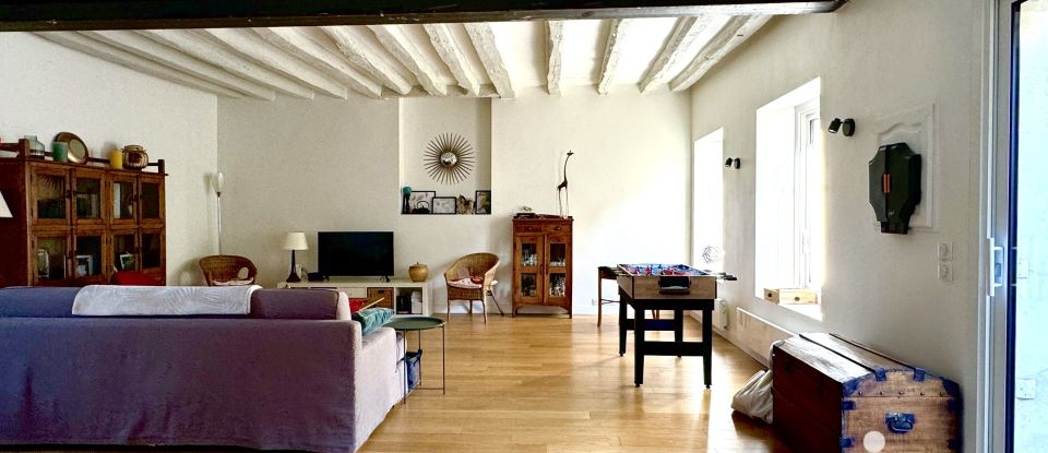 House 7 rooms of 216 m² in Leuville-sur-Orge (91310)