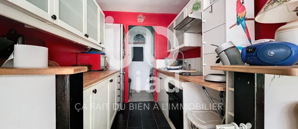 Apartment 3 rooms of 65 m² in Nandy (77176)