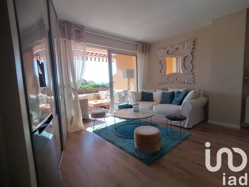 Appartement 2 pièces de 26 m² à Le Lavandou (83980)