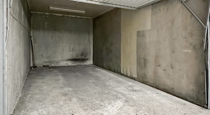 Parking/garage/box de 14 m² à Chelles (77500)