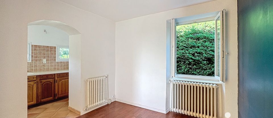 Maison de campagne 10 pièces de 193 m² à Véranne (42520)