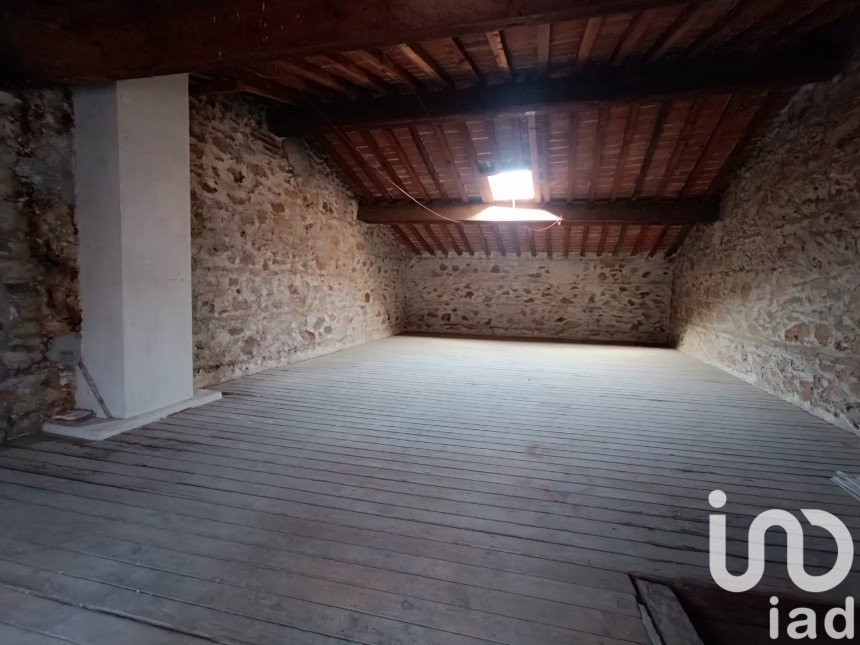 Village house 4 rooms of 39 m² in Claira (66530)