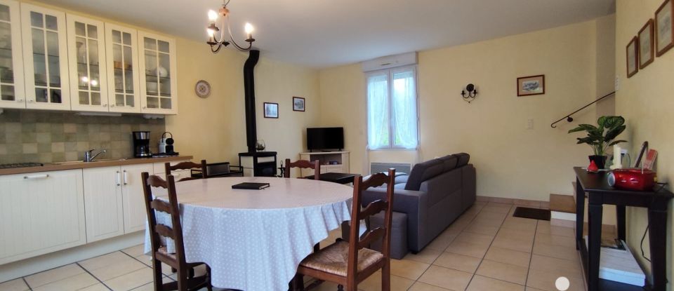 Traditional house 9 rooms of 275 m² in Beaugency (45190)