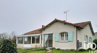 House 5 rooms of 151 m² in - (79220)